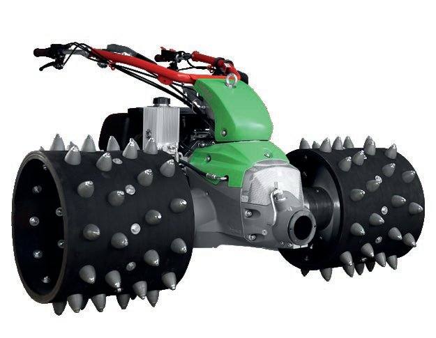 Rapid MONTA M161, grüner Einachser mit schwarzen Stachelwalzen, freigestellt